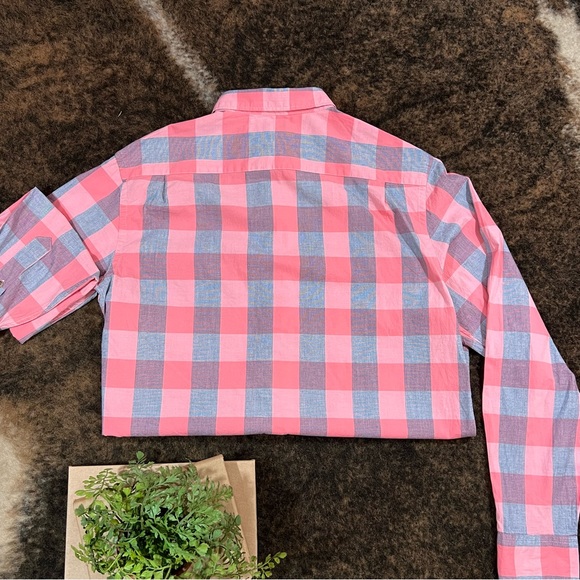 Men's Pink and Grey Plaid Button Down, Old Navy - Picture 2 of 4